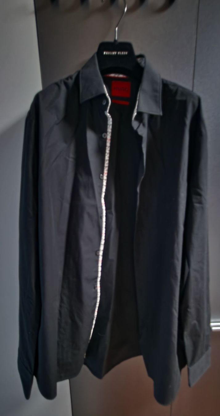 Hugo Boss Camicie: Schwarzes Hugo Boss Hemd Grösse 42 – Nuovo (secondo la descrizione) da Chur venduto da car_5clc 1