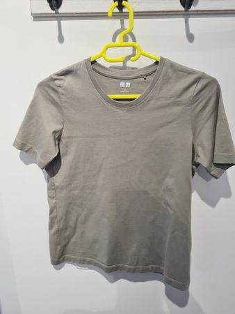 T-Shirt UNIQLO U grau Grösse XS guter Zustand