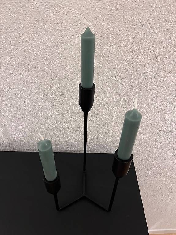 Portacandele: Kerzenständer mit Kerzen – Usato da Oberburg venduto da rap_r7yl 1
