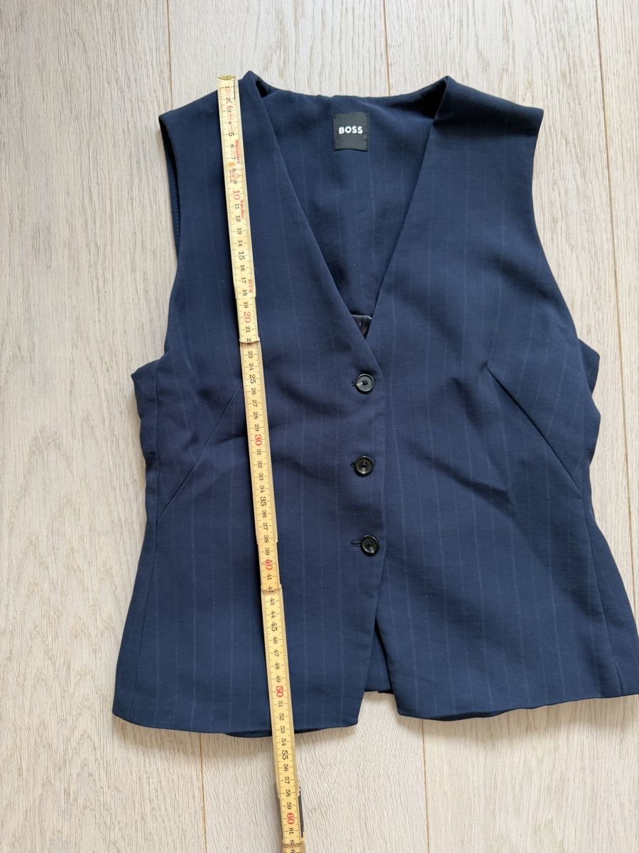 Hugo Boss Gilet & Giacche senza maniche: Hugo Boss Weste XS – Usato da Brig venduto da Zuckerfee13 5