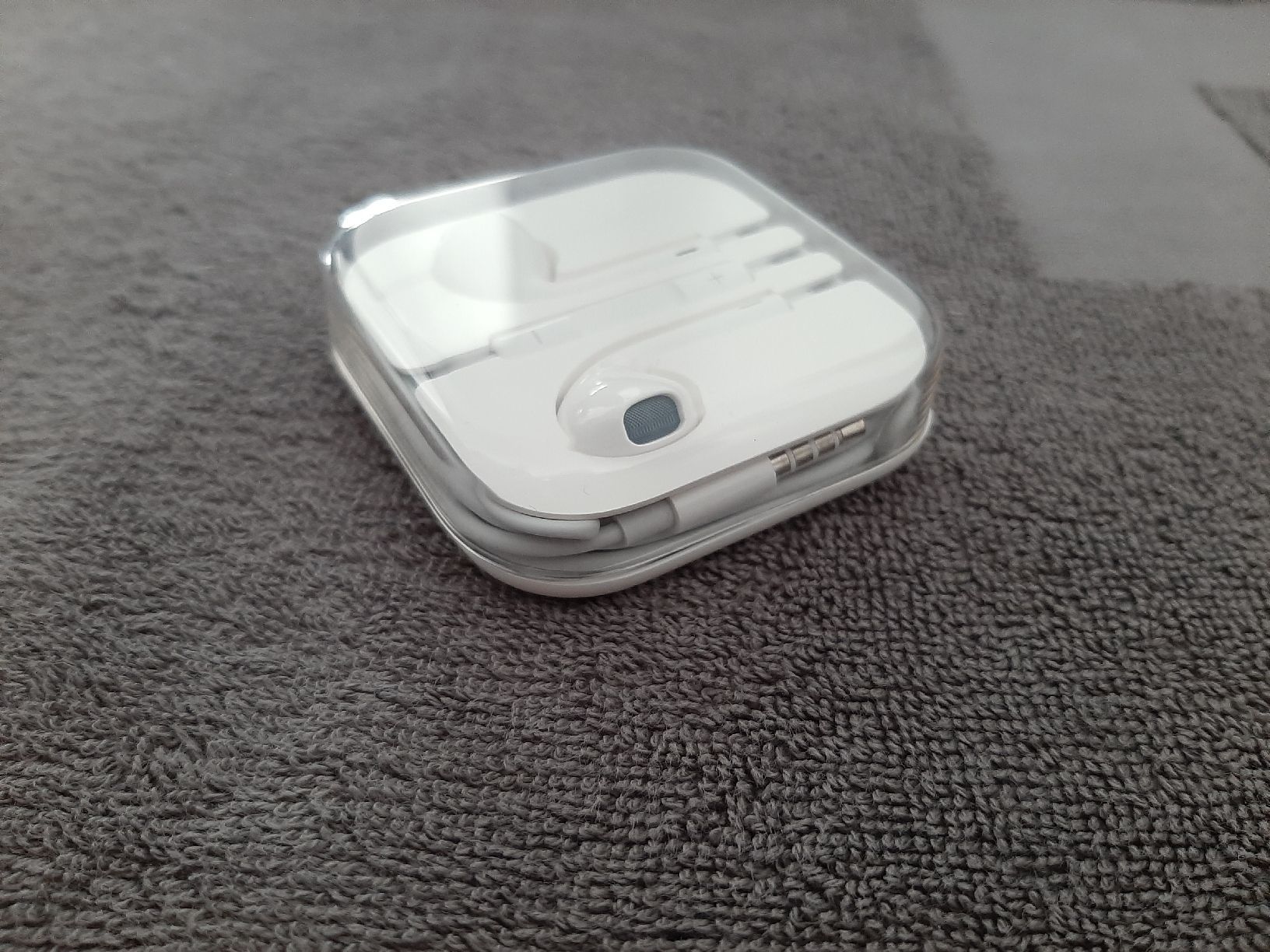 Apple Cuffie: Apple Ear Pods – Nuovo (secondo la descrizione) da Wittenbach venduto da lukelu 2