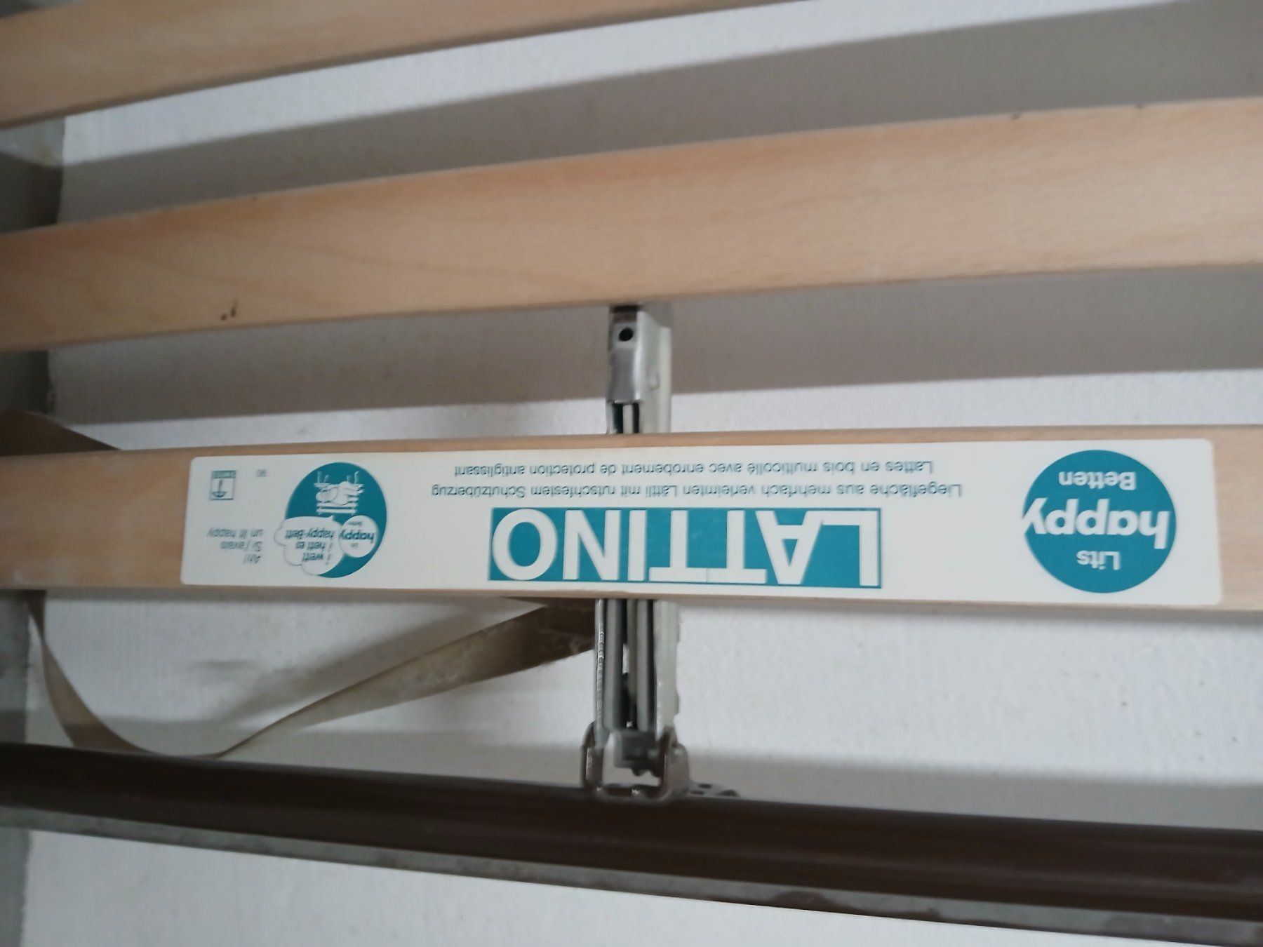 Reti a doghe: Lattenrost 160cmX200cm Marke Happy – Usato da Brittnau venduto da C.Metzler01 1