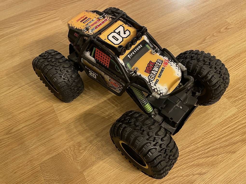 Maisto Modellismo RC: Maisto Rock Crawler Pro Series 4 WS – Usato da Rotkreuz venduto da powermonger 1