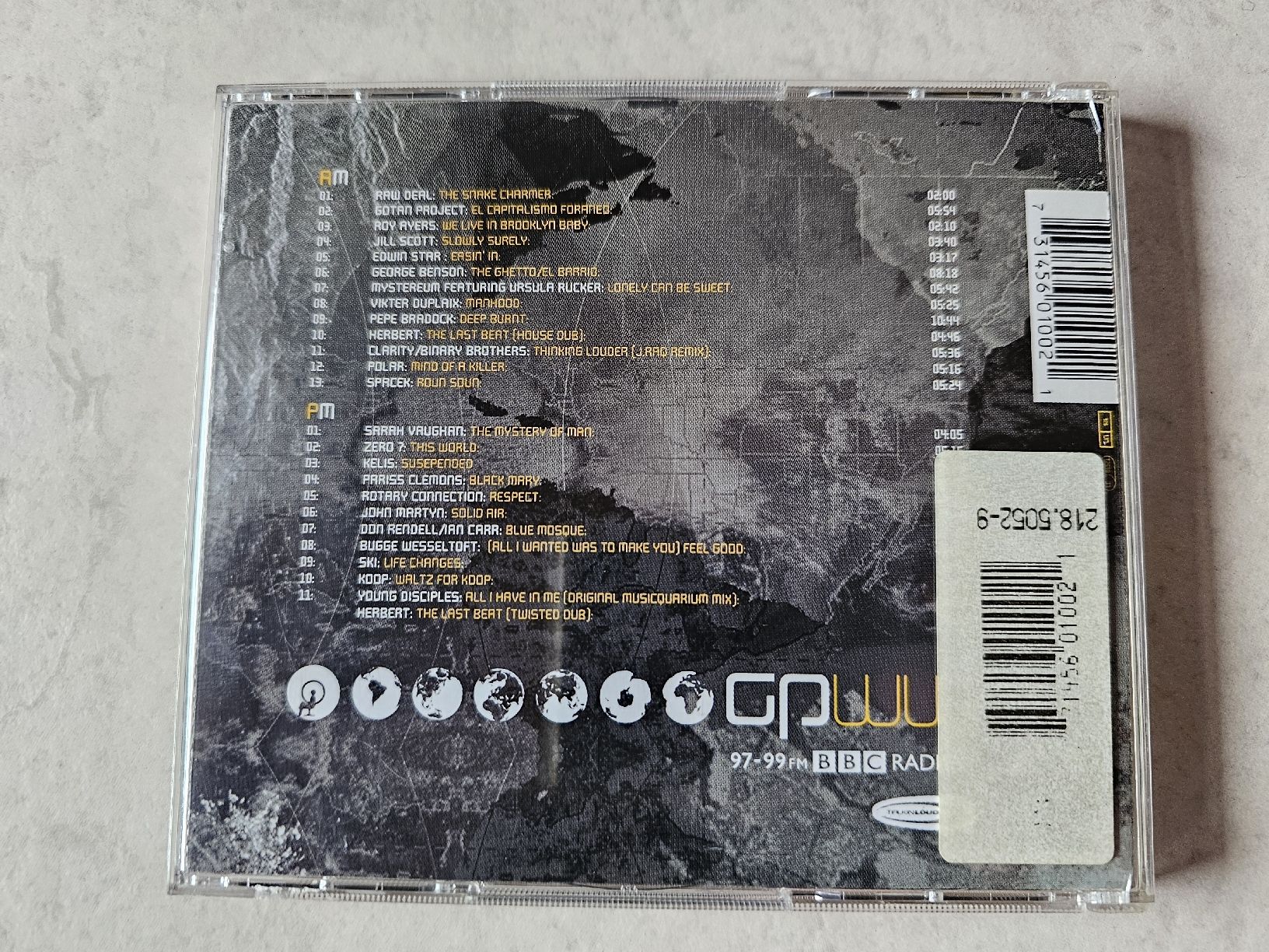 CDs: Gilles Peterson  -  Worldwide Programme 1 / 2 CD's – Gebraucht aus Schneisingen von backstore24 1