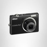 Nikon Coolpix S570