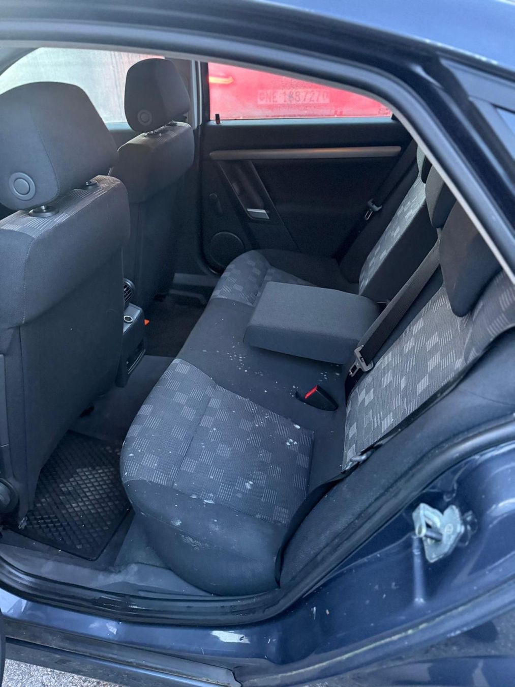 Opel Automobili: 2005 Opel Vectra C20T – Usato da Bevaix venduto da P-kiz 3