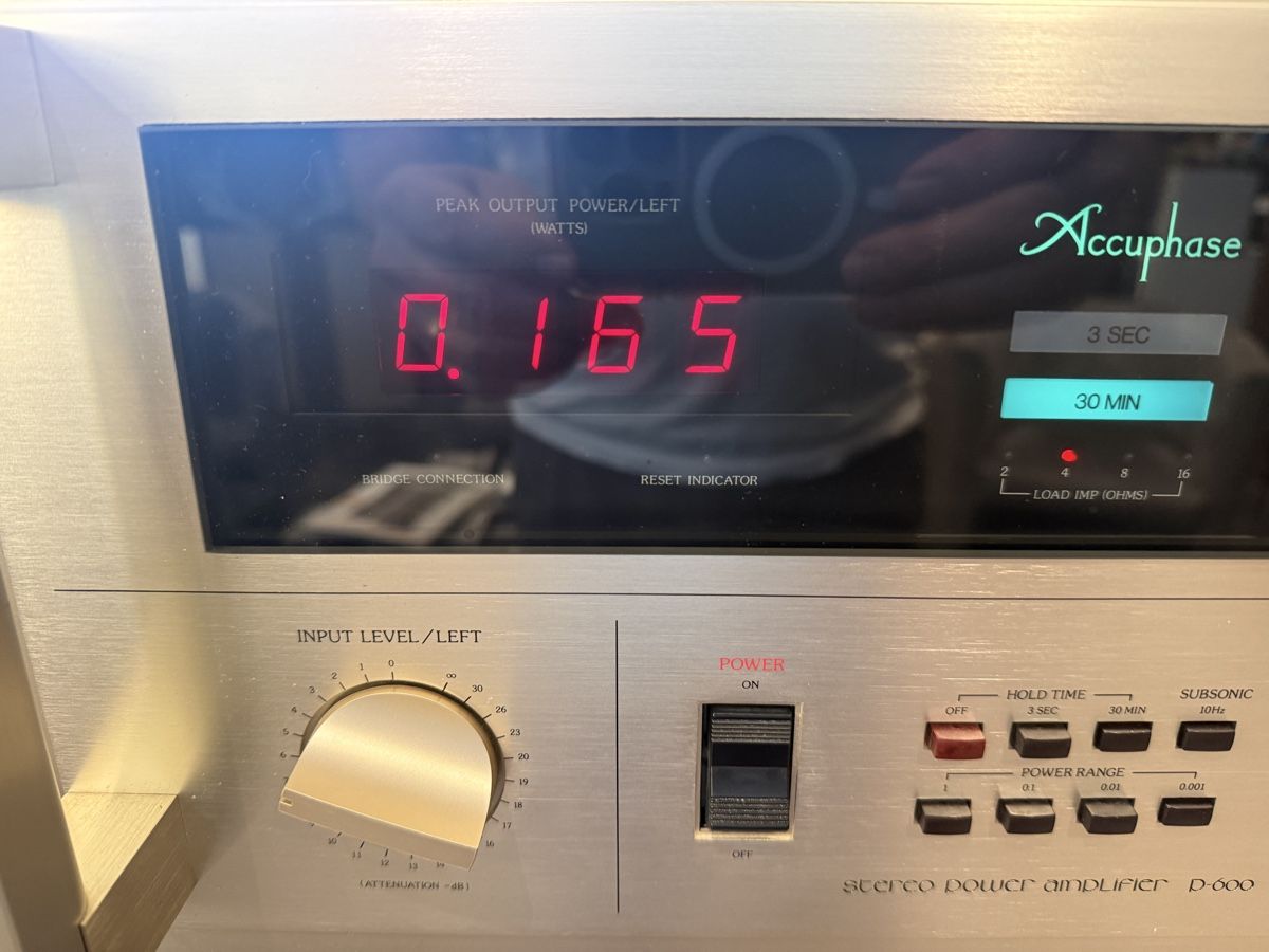 Accuphase Verstärker: Accuphase Endstufe P600 läuft einwandfrei – Gebraucht aus dietlikon von avspalinger 2