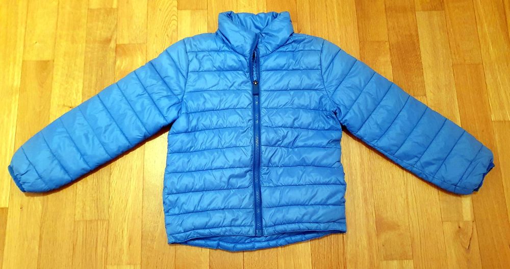 H&M Jacken & Mäntel: Leichtjacke Gr128 – Gebraucht aus Wallisellen von Sentia