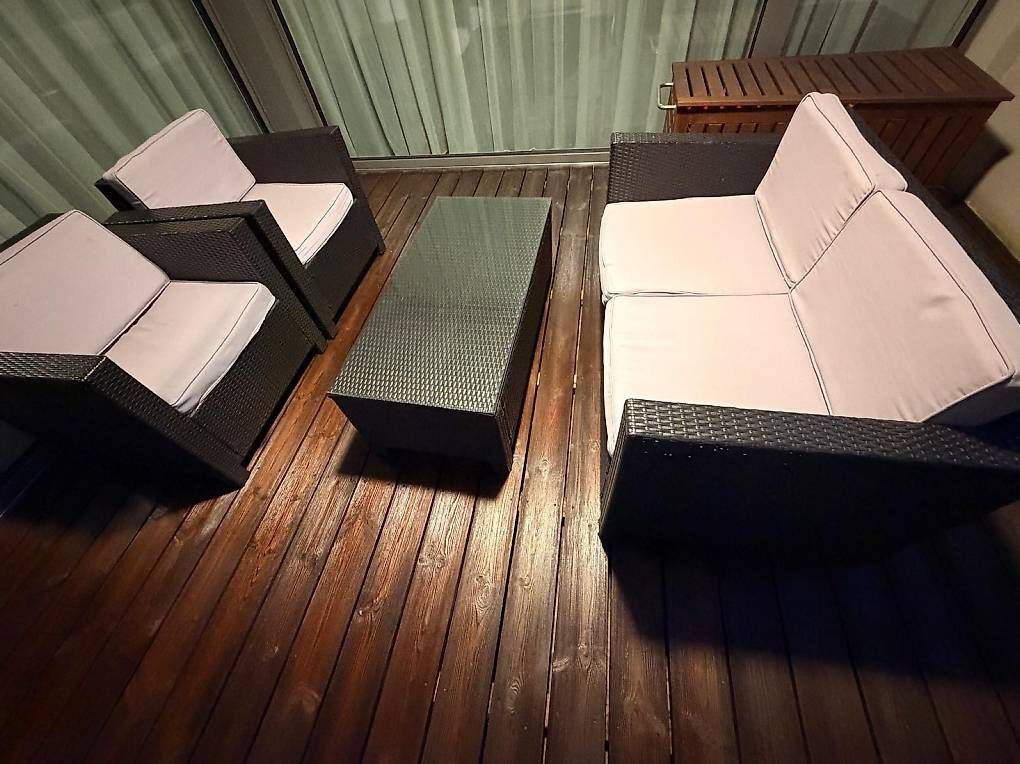 Tischset: Gartenmöbel / Balkonmöbel / Rattan / Lounge – Gebraucht aus Menznau von don_godfather