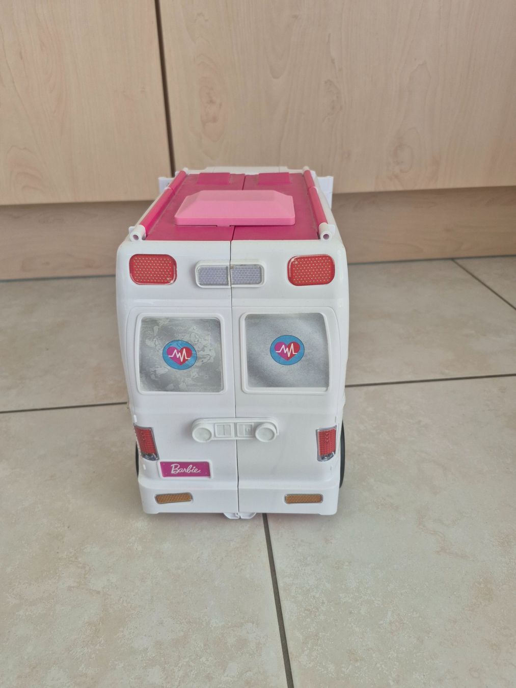 Giocattoli: Barbie Krankenwagen – Usato da Lengnau AG venduto da Mefari 3