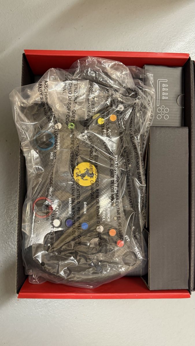 Thrustmaster Controller: Lenkrad Thrustmaster Ferrari F1 – Neu und originalverpackt aus Zürich von joy_56l9 2