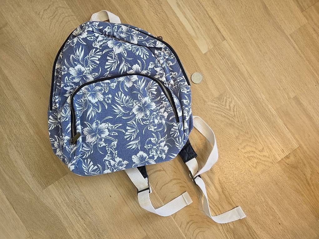 Borse da donna: Tasche / Handtasche / Rucksack / – Usato da St. Gallen venduto da loveric 2