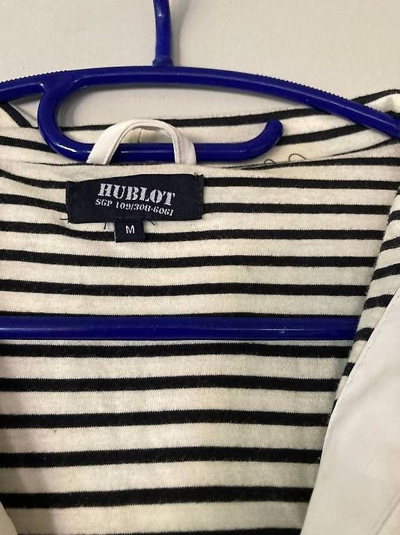 Vestes: Ciré blanc Hublot M – D'occasion à Le Vaud par din_2fj7 1