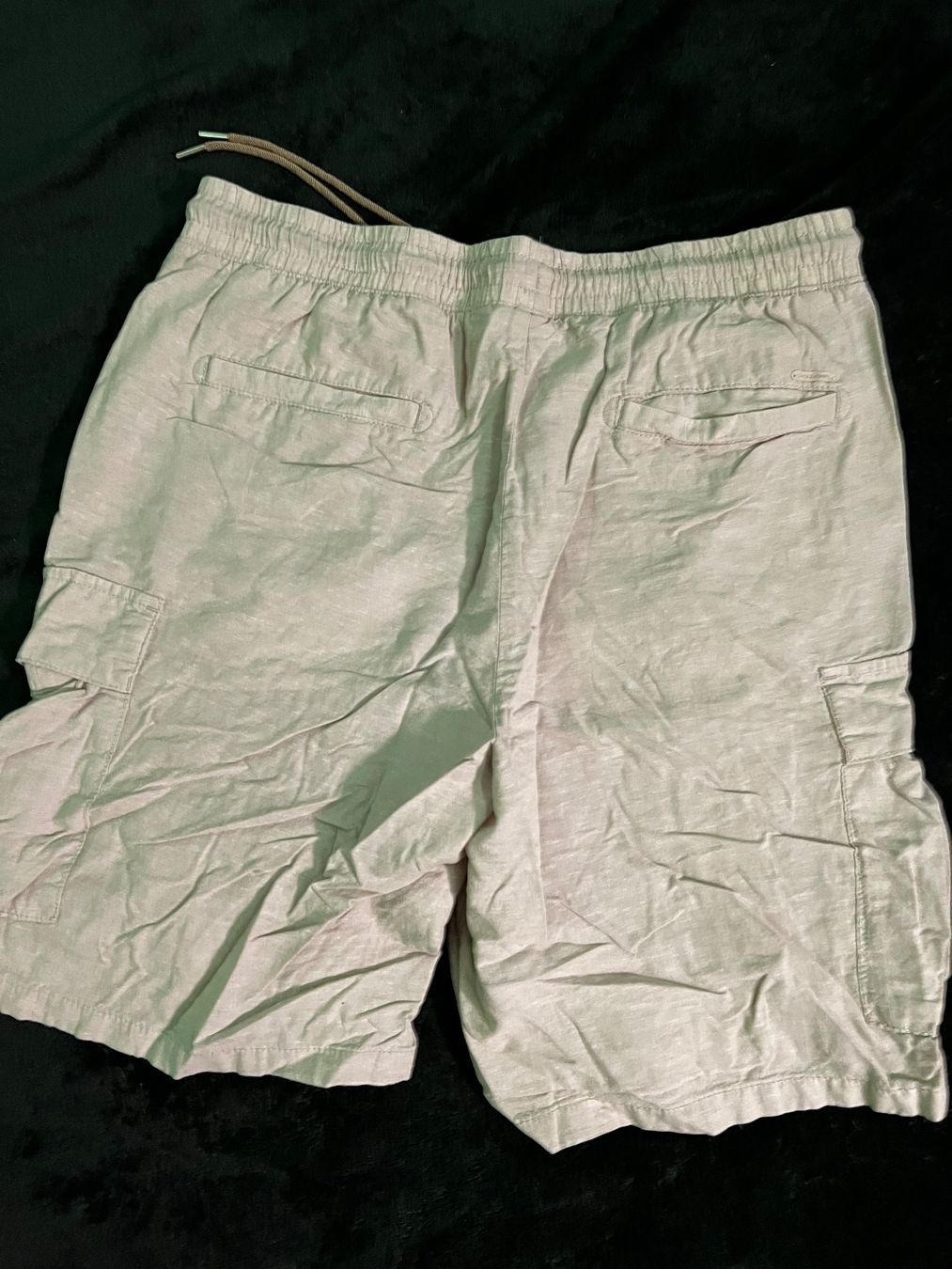Pantaloni: 2 Shorts Neuwertig Gr. L – Usato da Allschwil venduto da GrenzWert 1