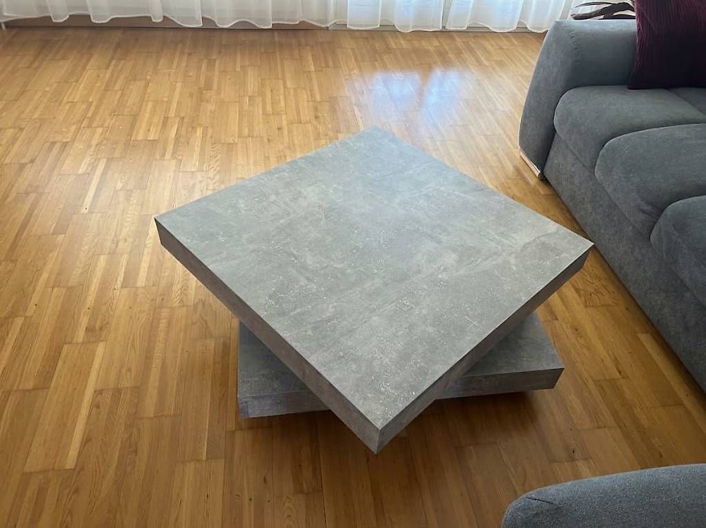 Tavoli: Moderner Couchtisch in Betonoptik – Usato da Frauenfeld venduto da Portuguesaa 1