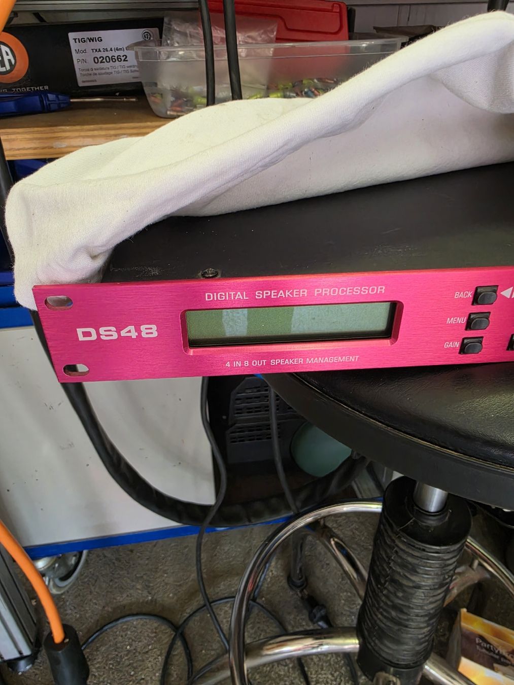 Egaliseurs: BBE DS48 Digital Speaker Processor 4 In / 8 Out – D'occasion à Nussbaumen AG par Martinfal