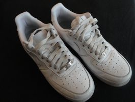 NIKE AIR SCHUH GR. 41 ***