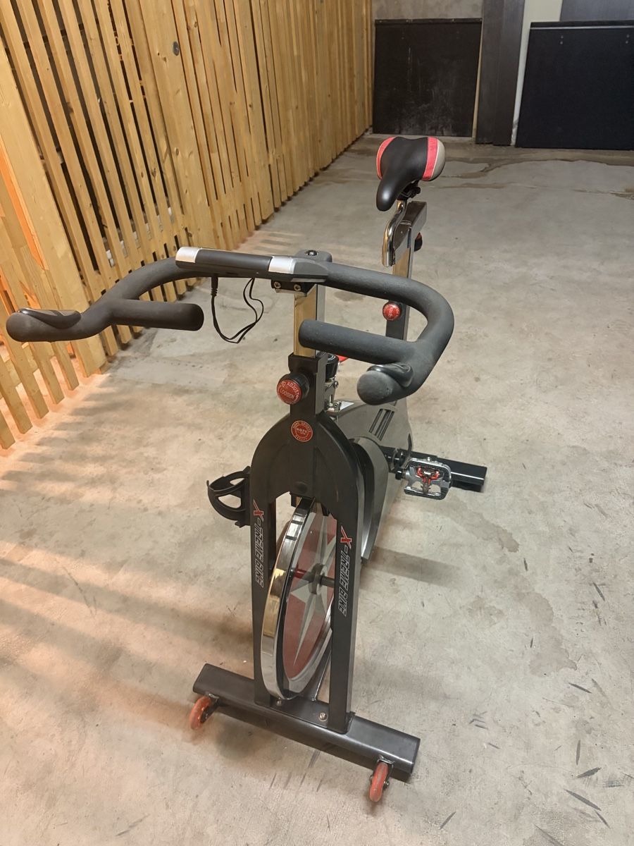 Hometrainer: Spinningbike – Usato da Wettingen venduto da gaiardo 1