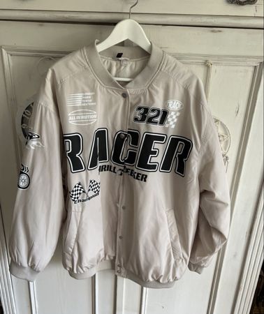 H&M Divided Bomberjacke Racer beige Gr. L/XL neuwertig
