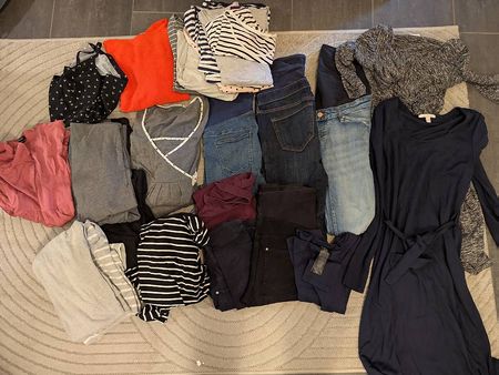 Schwangerschaftskleiderpaket - über 50 Teile Jacke, Hosen