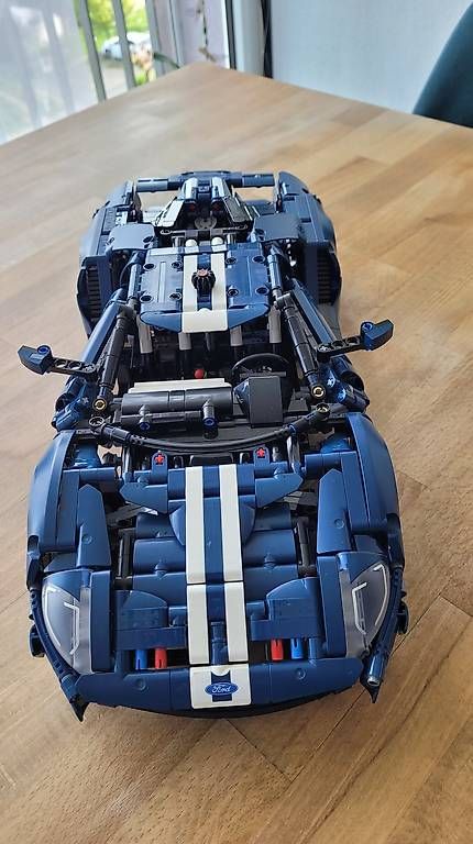 Lego Kit di costruzioni: Ford GT 2022 / 42154 – Usato da Olten venduto da Einwegparadies 1