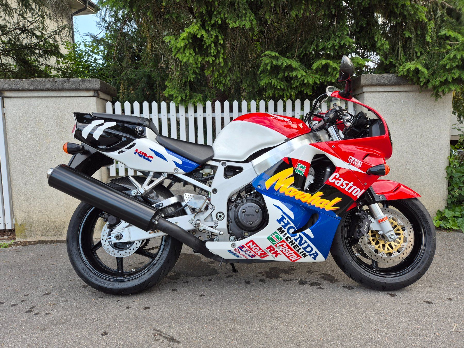 Honda Strada: Honda CBR 900 RR Fireblade – Usato da Bürglen TG venduto da Mosert99 7