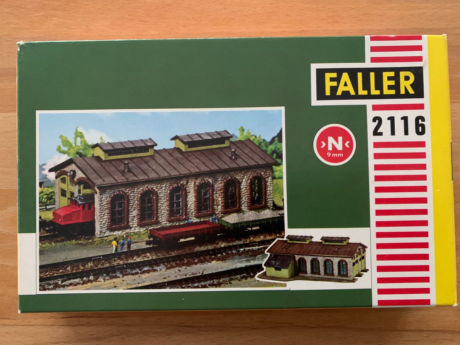 Faller Modellini di ferrovie: Faller Lockschuppen 2116 – Nuovo e nell'imballaggio originale da Belp venduto da capowiga