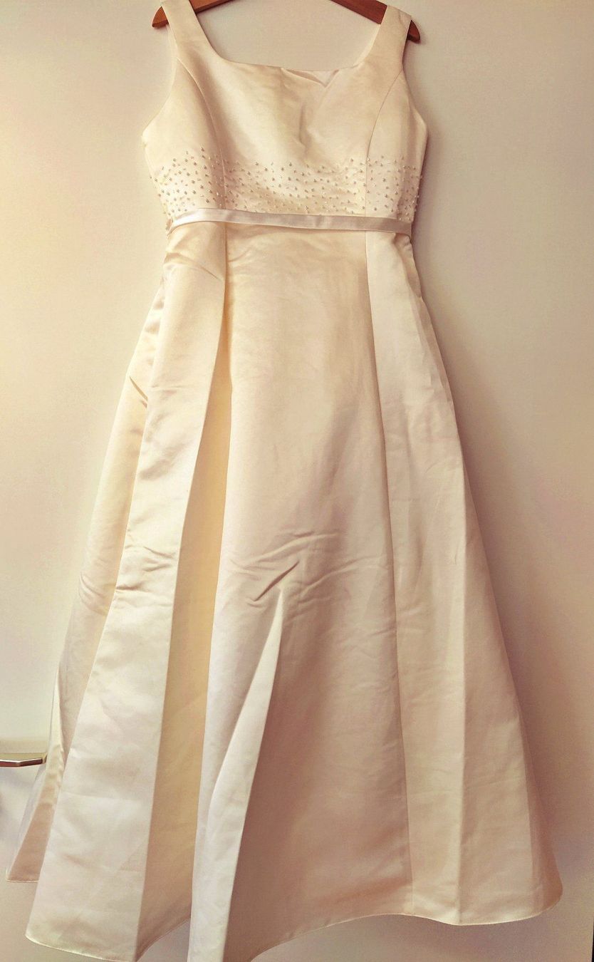 Kleider & Röcke: KommunionKleid Gr. 134/140 – Neu (gemäss Beschreibung) aus Hittnau von vanescott