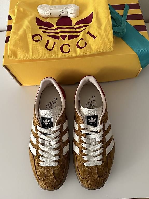 Adidas Scarpe da donna: GUCCI X ADIDAS – Nuovo e nell'imballaggio originale da Lugano venduto da vio_9jxc