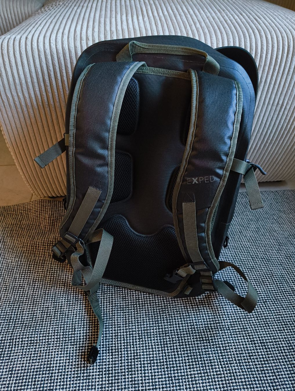 Exped Zaini: Exped Cascade 30 Rucksack wasserdicht – Usato da Luzern venduto da phi_w8tg 2