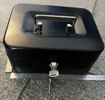 Geldkassette schwarz Metall mit Einsatz und zwei Schlüsseln