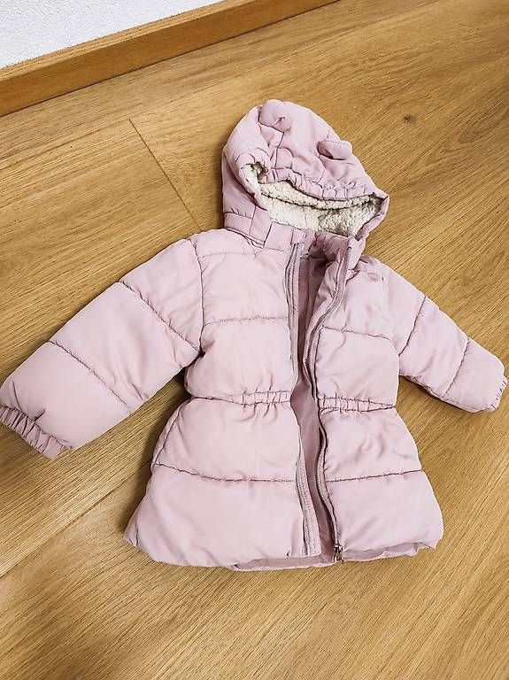 Giacche & Cappotti: Mädchen Winterjacke 86 gr H&M – Usato da Weinfelden venduto da gab_z6f5