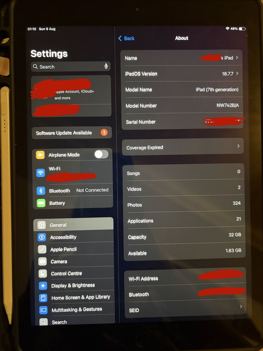 Apple Tablet PC: iPad 7th Gen 32GB Grey with Keyboard Case + Stylus – Usato da Genève venduto da jul_2fzv 8