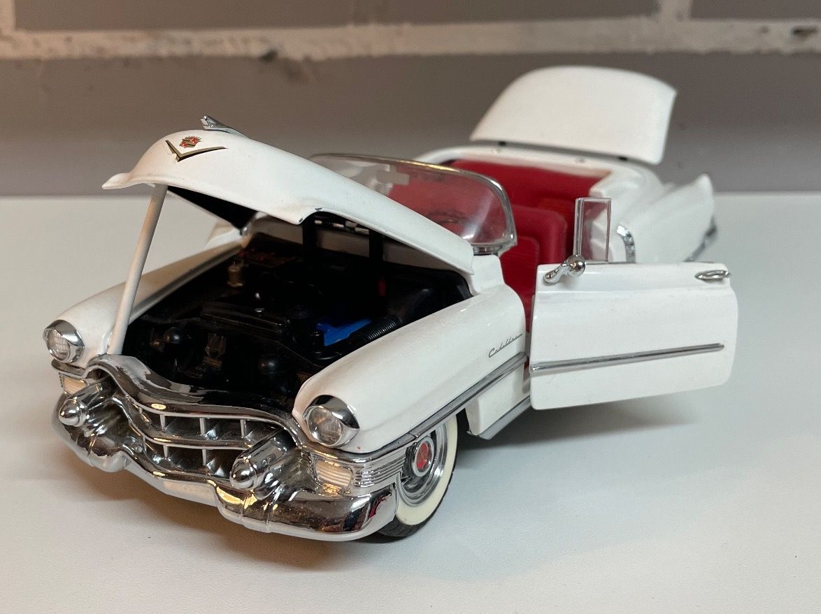 Franklin Mint Modellini d'auto: Franklin Mint - Cadillac Eldorado 1953 1:24 – Nuovo (secondo la descrizione) da Gossau ZH venduto da Robroy66 1