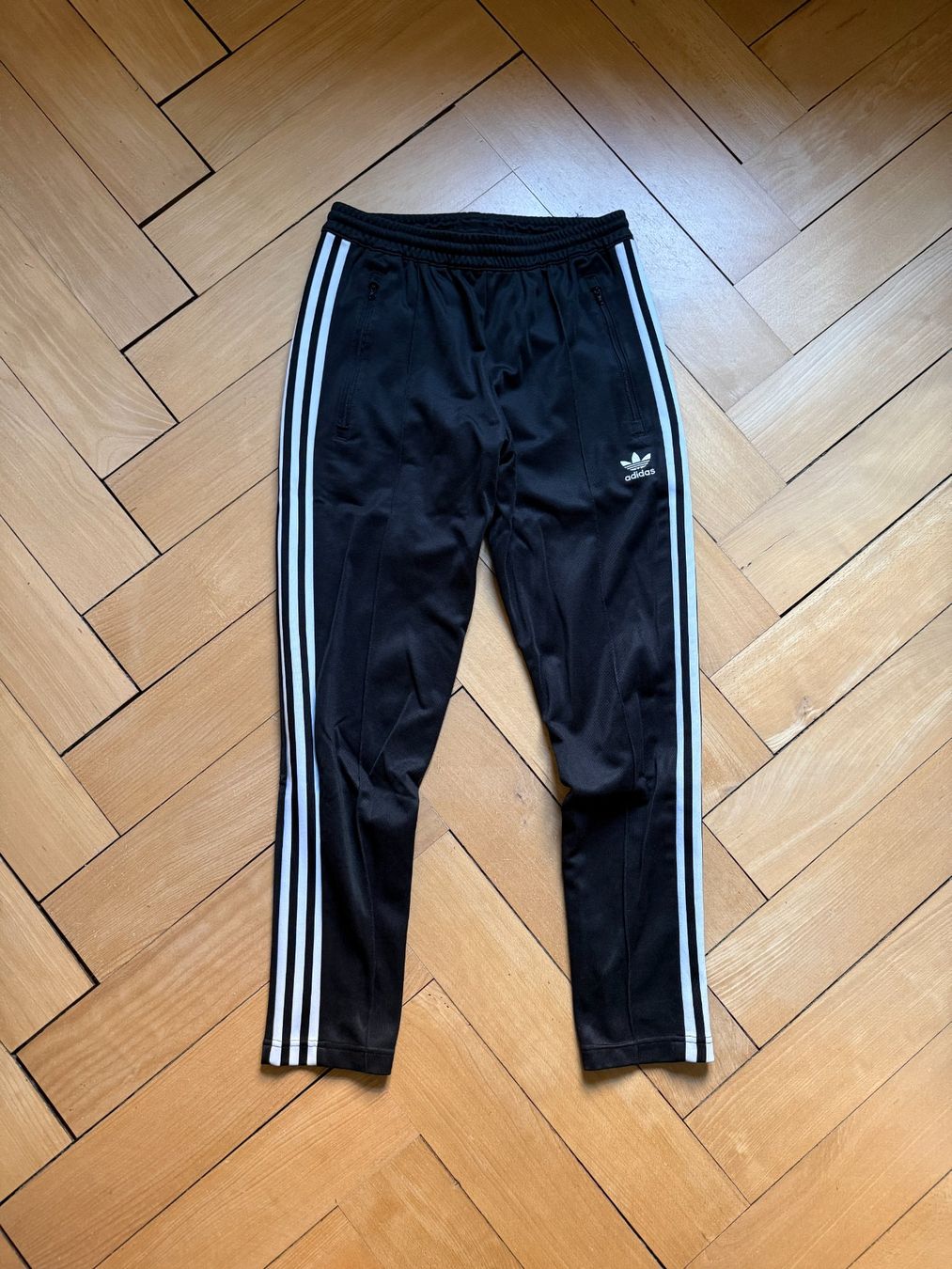Adidas Pantalons: ADIDAS - Trainerhose schwarz S – D'occasion à Zürich par Diazaio