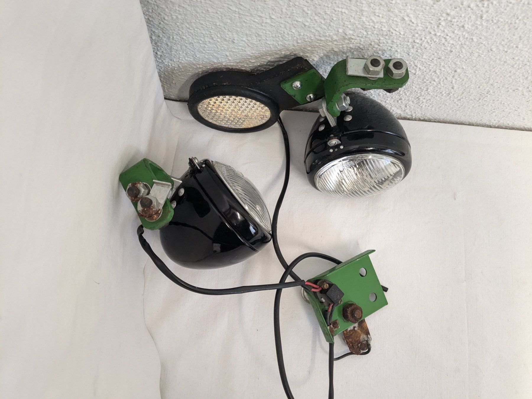 Lampade: HELLA Traktor-Lampen /  Beleuchtung – Usato da Weinfelden venduto da blaukreuz_brocki_TG 2