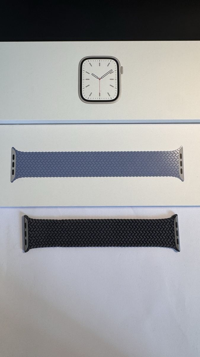Apple Smartwatch: Apple Watch Series 7 45mm – Usato da Bern venduto da liv_f5lq 6