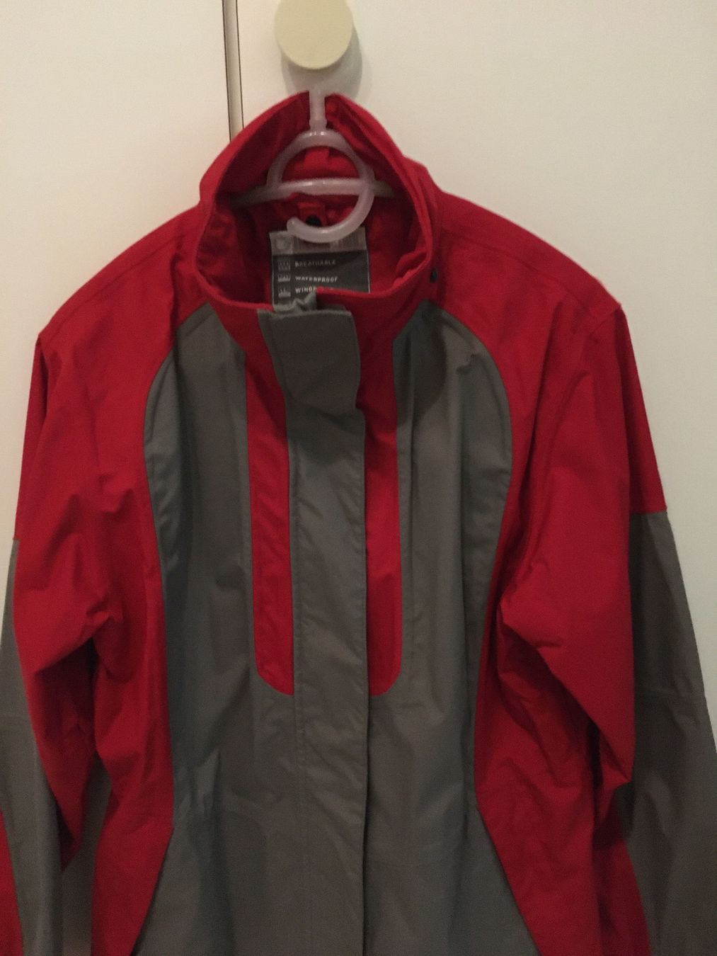 Trevolution Giacche: Neuwertige Herbst Jacke – Nuovo (secondo la descrizione) da Lausen venduto da tiguan07 4