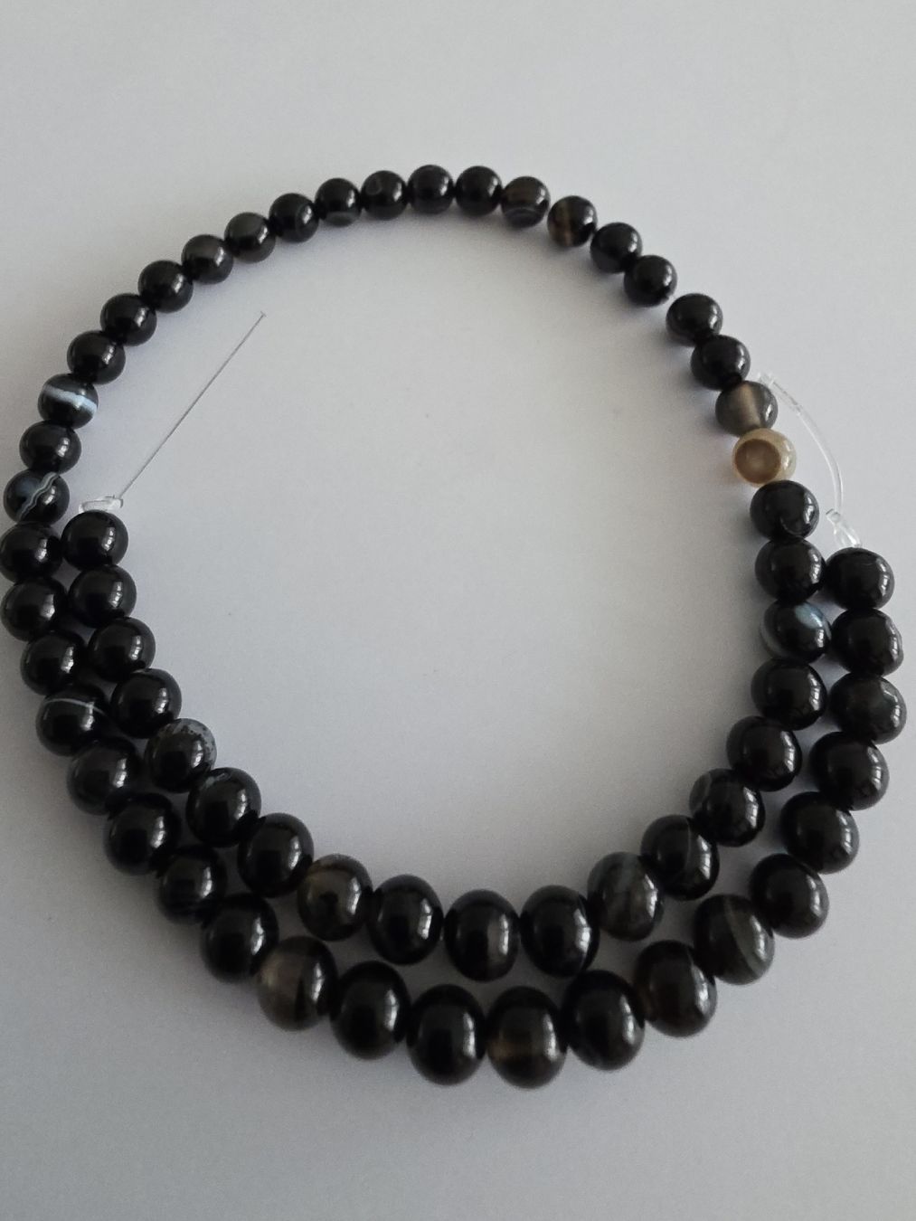 Mineralien & Heilsteine: Sardonyx schwarz 6mm. Strang – Neu und originalverpackt aus Menziken von Mirager 2