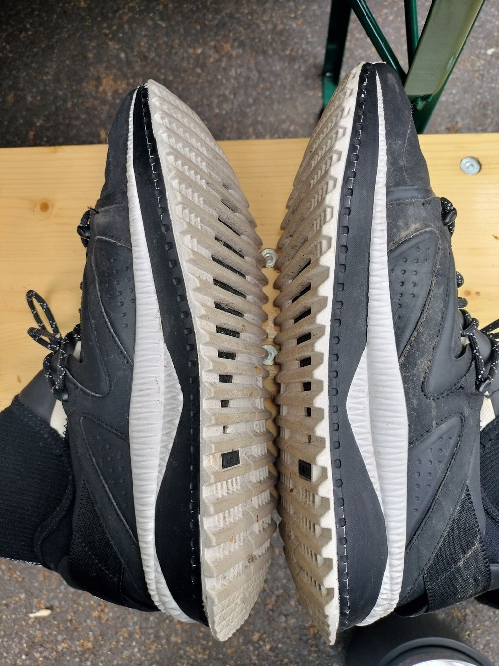 Puma Scarpe da uomo: Baskets montantes Puma noires, taille 41 – Usato da Massongex venduto da Amel16 2