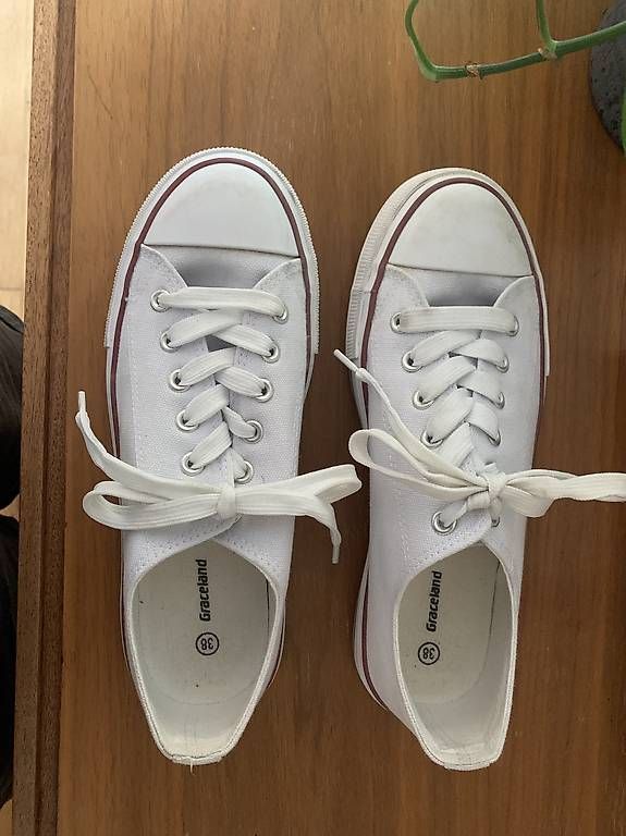 Scarpe da donna: Turnschuhe, Gr. 38.-  – Usato da Brugg AG venduto da ger_8sbj