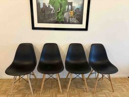 Set of 4 Dining Chairs Black Wooden Legs (Eames Vitra style)