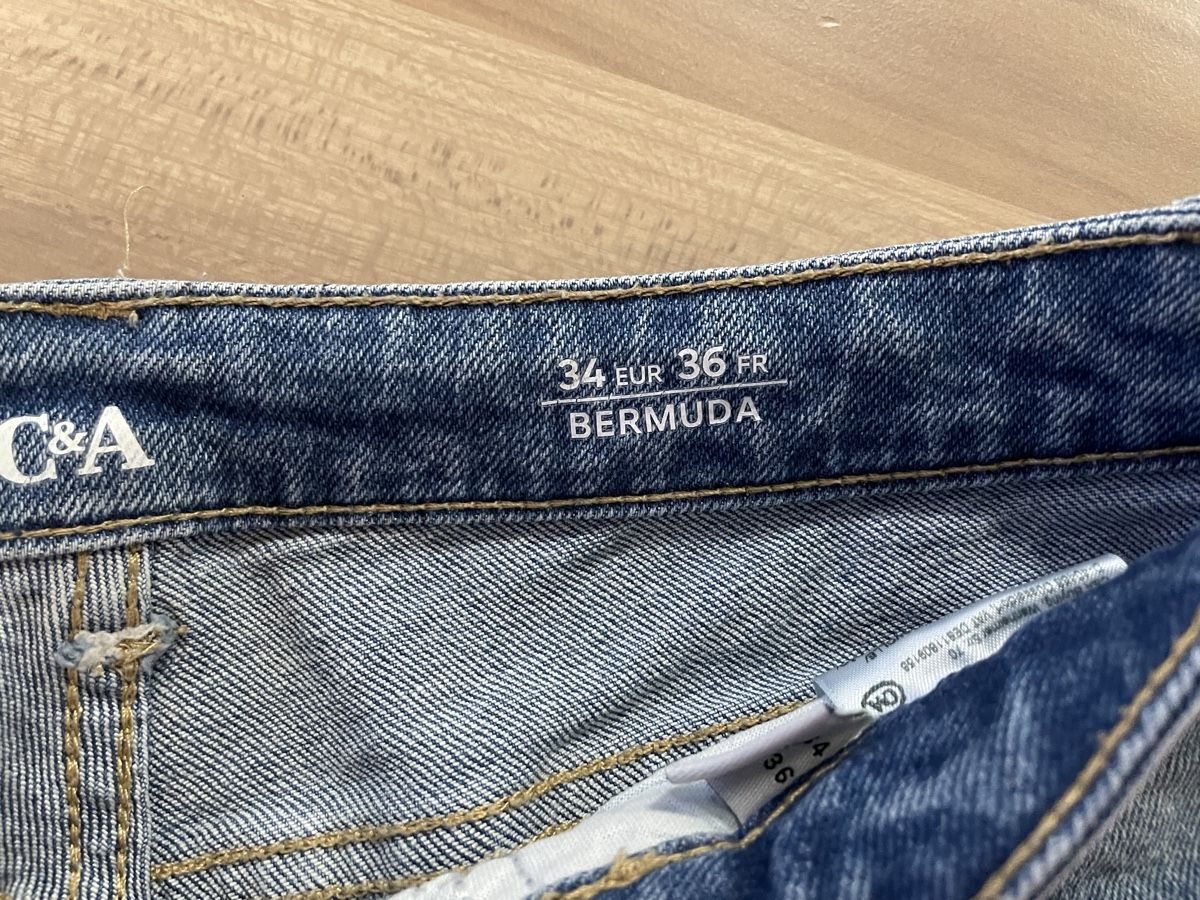 C&A Pantaloni: Bermuda-Hose Gr 34 – Usato da Elsau venduto da Lusmus13 2