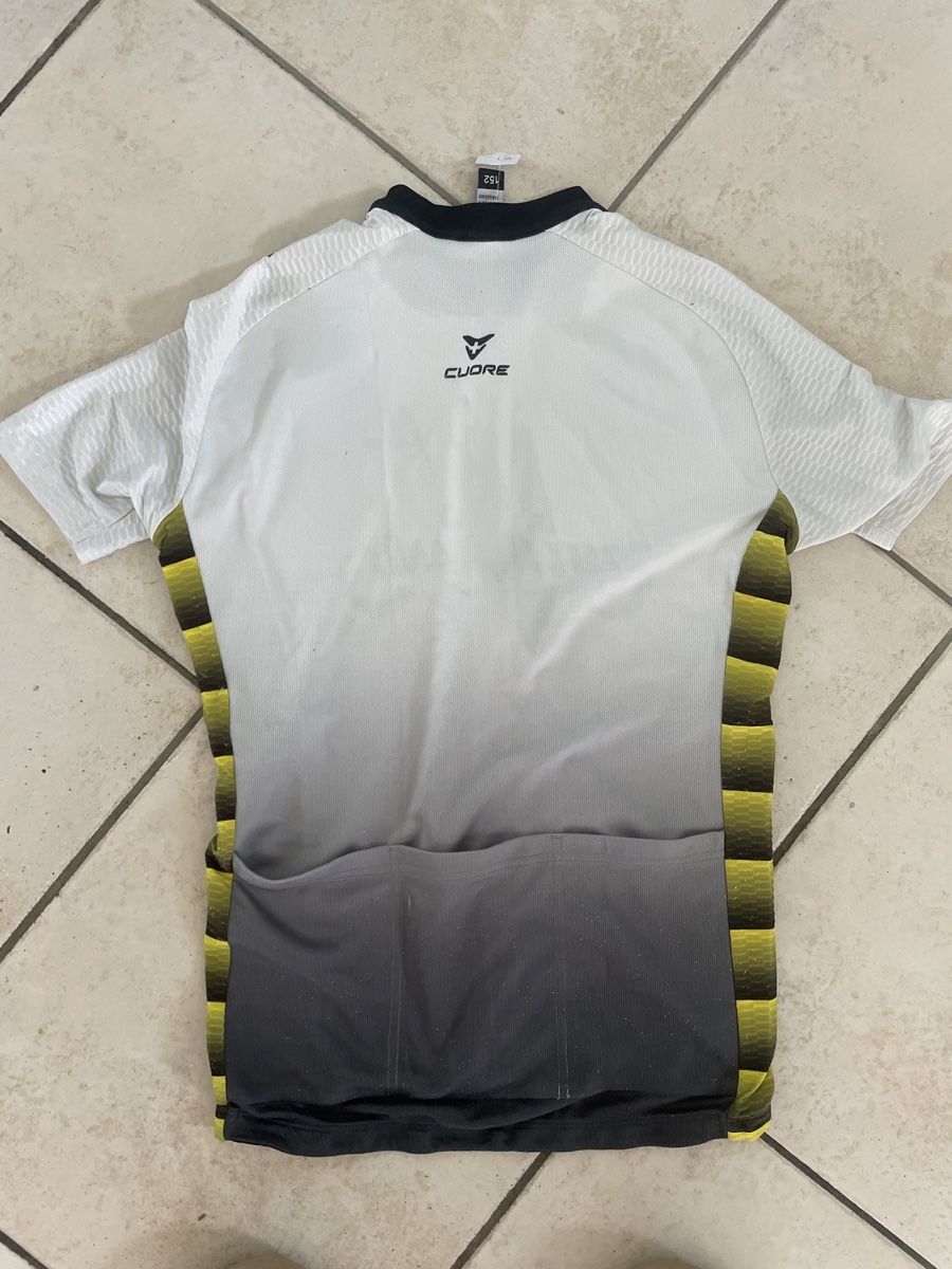 Survêtements: Cuore Velotrikot Gr.152 – D'occasion à Obergerlafingen par cabo4 1
