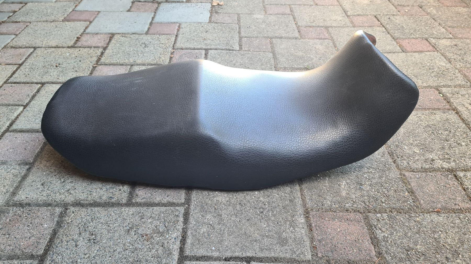 Honda Tutti i ricambio per moto: Sitzbank Honda CB 500 PC26/32 – Usato da Frauenfeld venduto da user4321 1