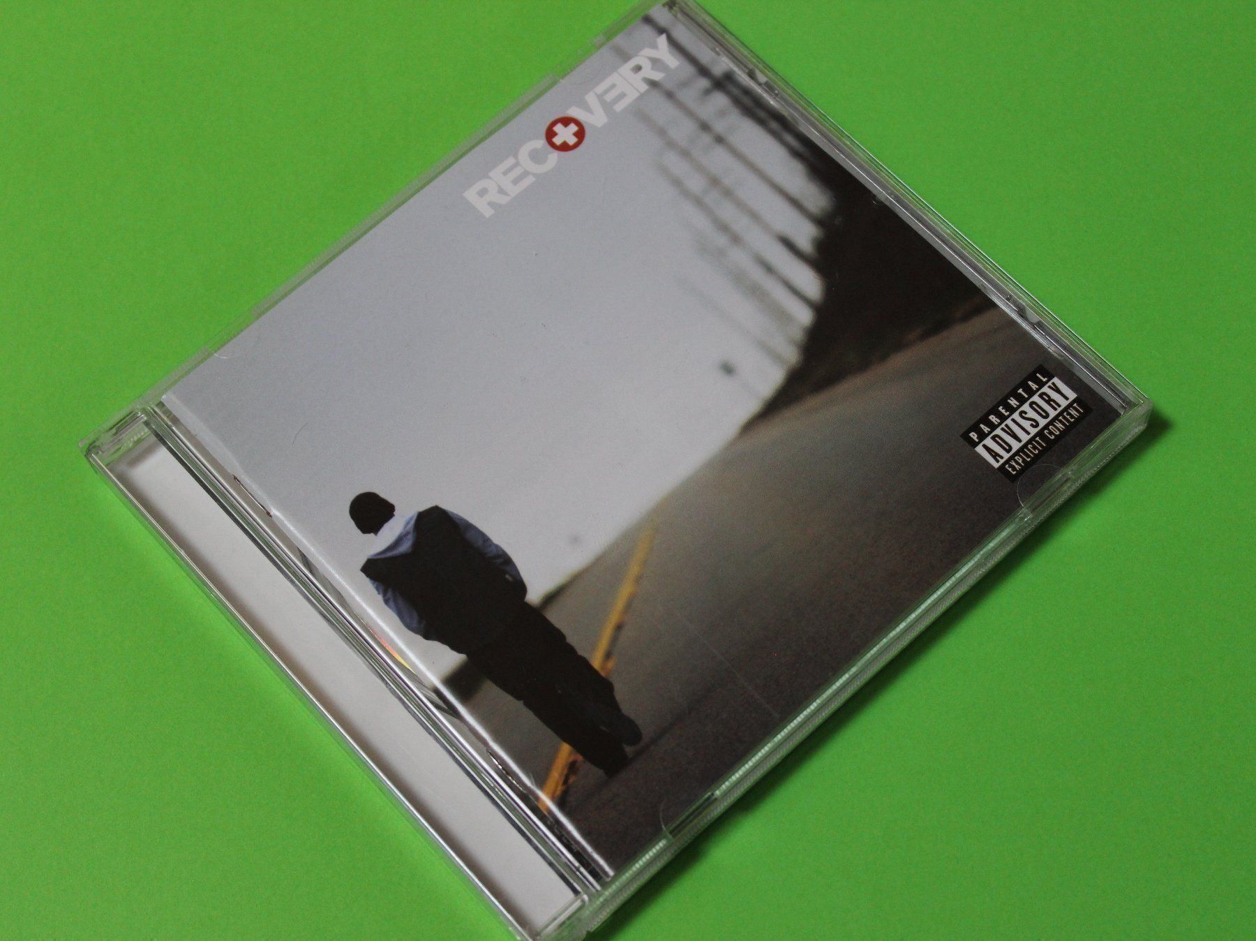 CD: EMINEM - RECOVERY CD – Usato da Tübach venduto da JamesStone