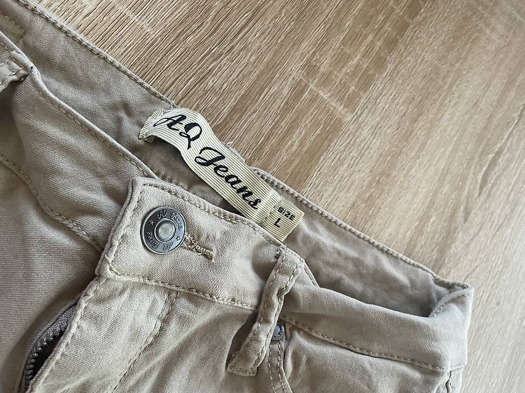 Pantaloni: Beige Hose – Usato da Basel venduto da Make-up-lover 1
