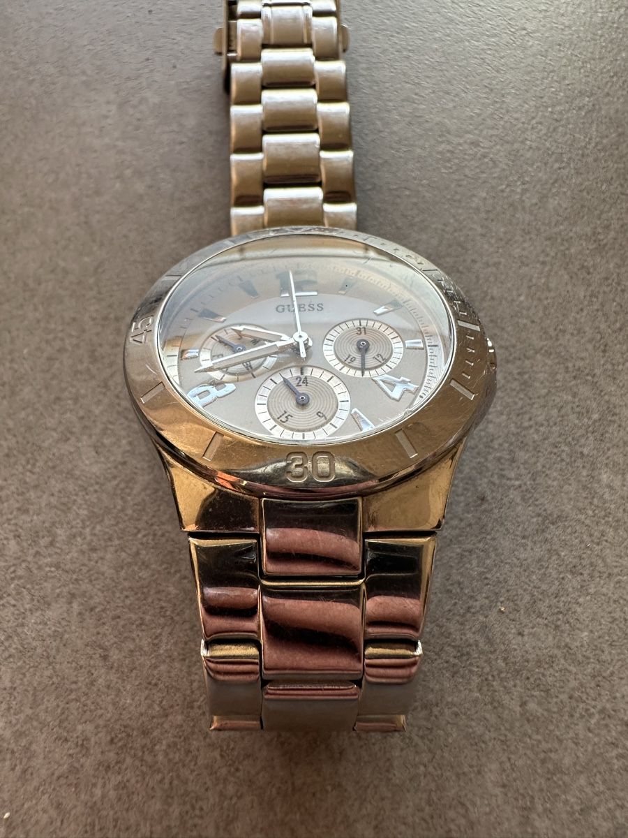 Guess Orologi: GUESS Damenuhr – Usato da Oftringen venduto da Breza22 1