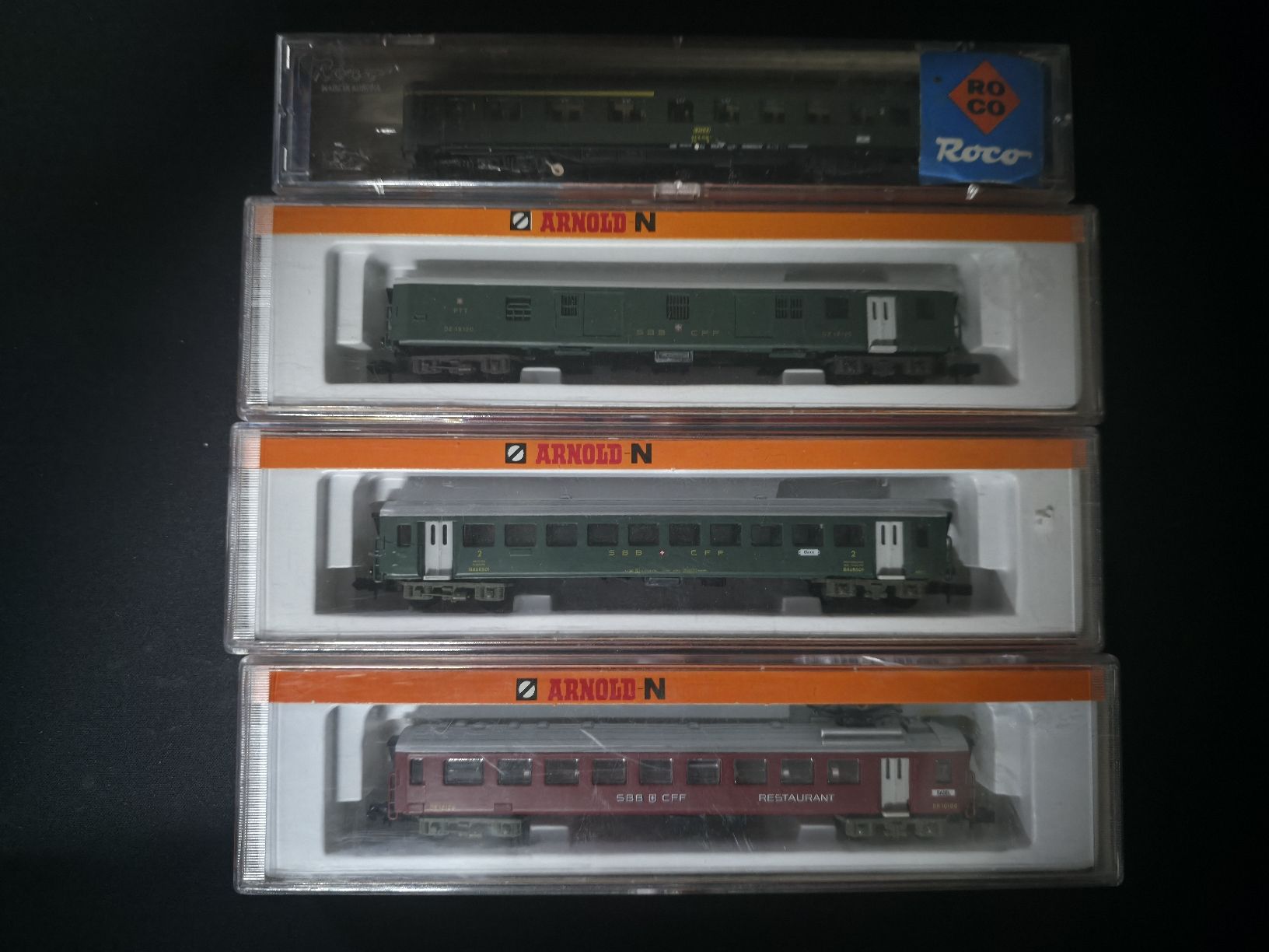 Arnold Modellini di ferrovie: 4 Spur N Personenwagen – Usato da Hochfelden venduto da mar_rv8q