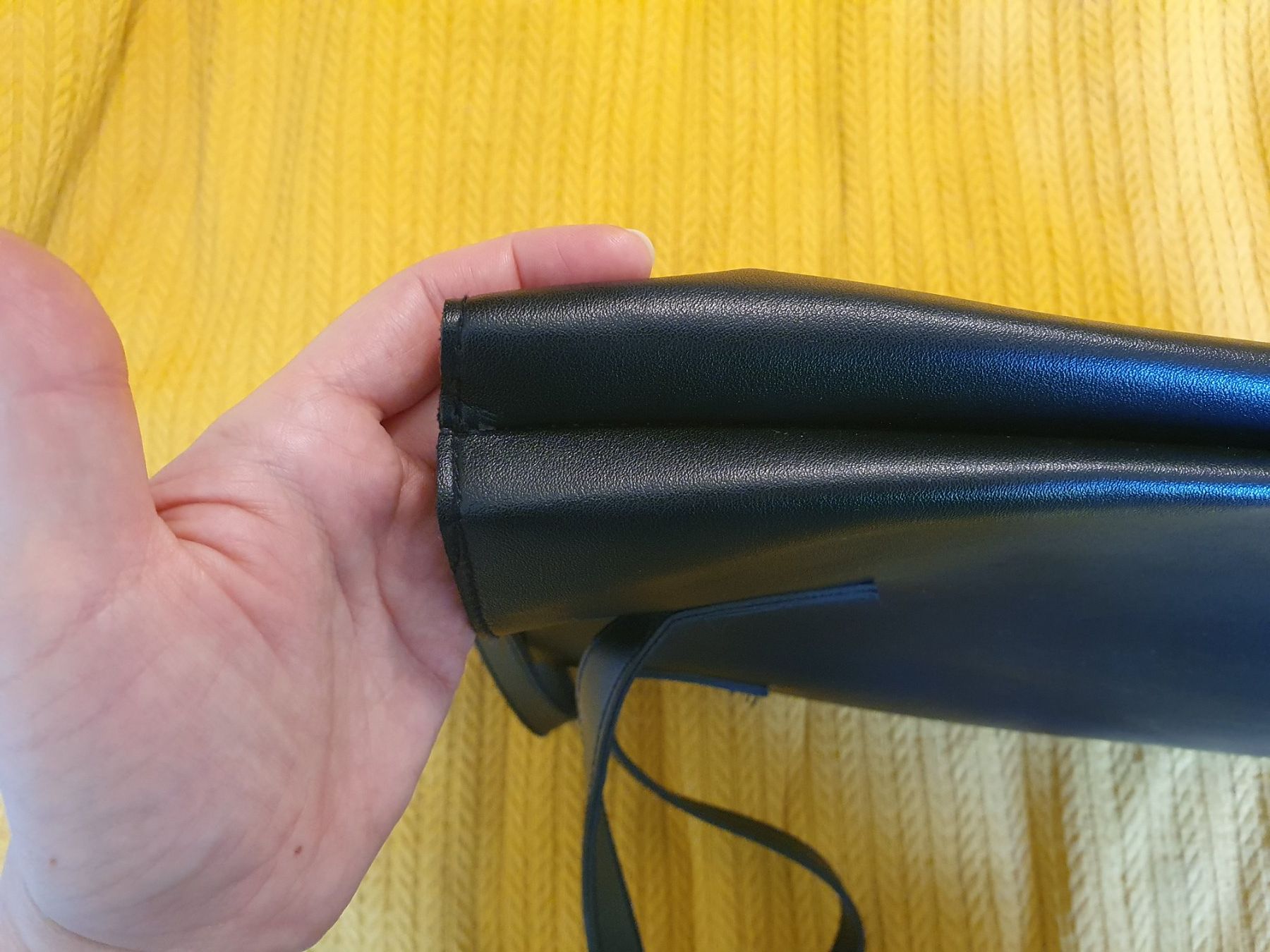 Borse da donna: Borsa a spalla nera – Usato da Langnau am Albis venduto da dav_n72f 2